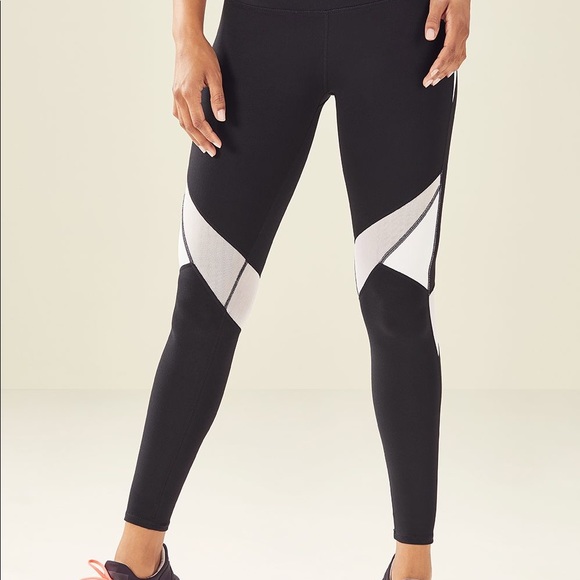 Fabletics Powerhold Legging - Picture 2 of 3